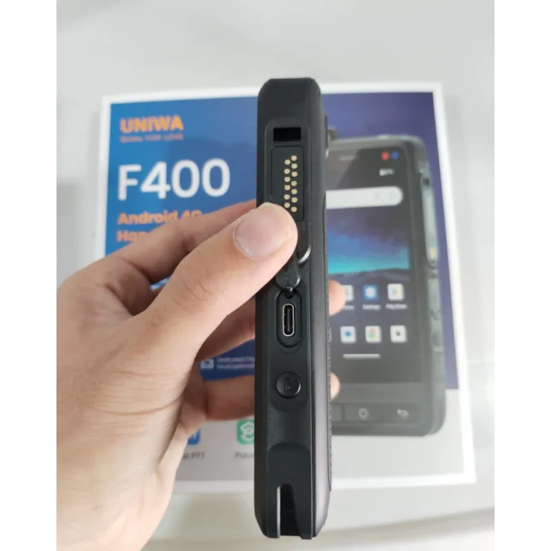 UNIWA F400 IP65 4G LTE POC TALKIE ZELLO Androi 15 4.0 Inch 2.5w speaker Audio 4350mAh Walkie Elektronik Hitam dengan Bluetooth 5.0 & Kamera 13MP Belakang Touch Screen woki toki thumbnail 2