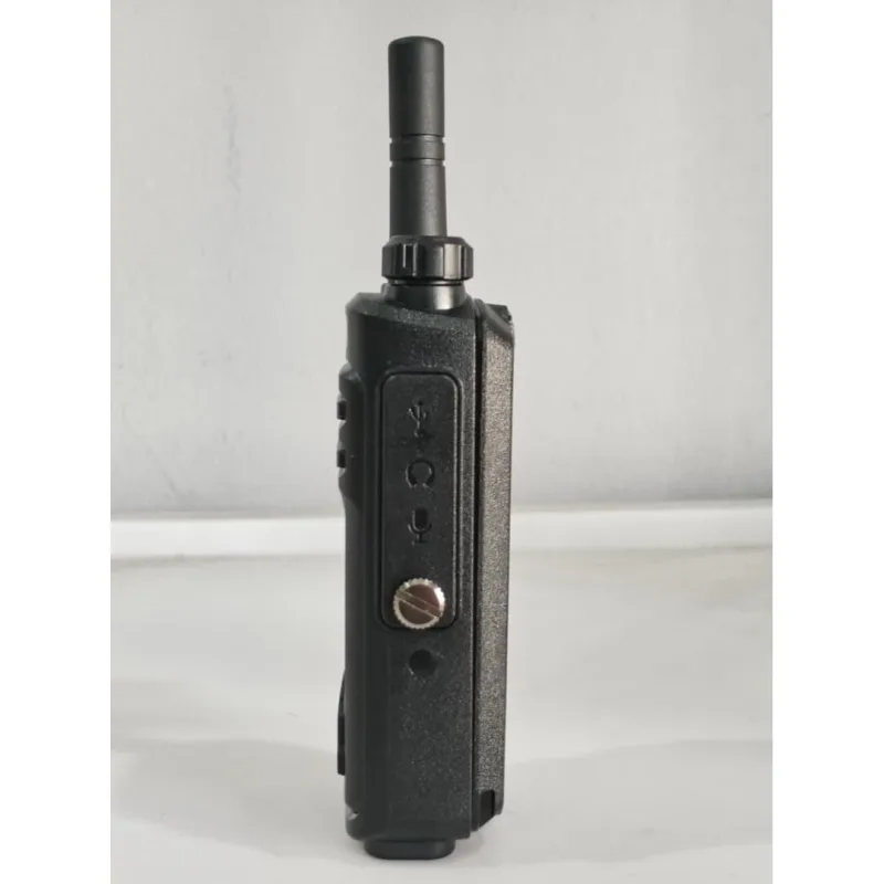 PTL T-X9D IP67 WATERPROOF Talkie Walkie Android 8.1 Zello 4G LTE Kad Tunggal Radio Tangan Hitam Audio Amplifier Set Tahan Air Dan Debu thumbnail 4