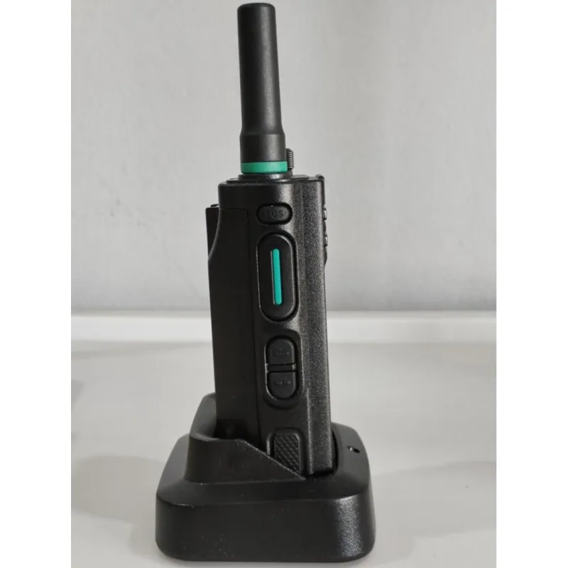 TECHLINK TL880 4G POC Walkie Talkie Zello Sekali Caj Duduk 5200mAH Android 8 Audio Radio Komunikasi Touch Screen thumbnail 4
