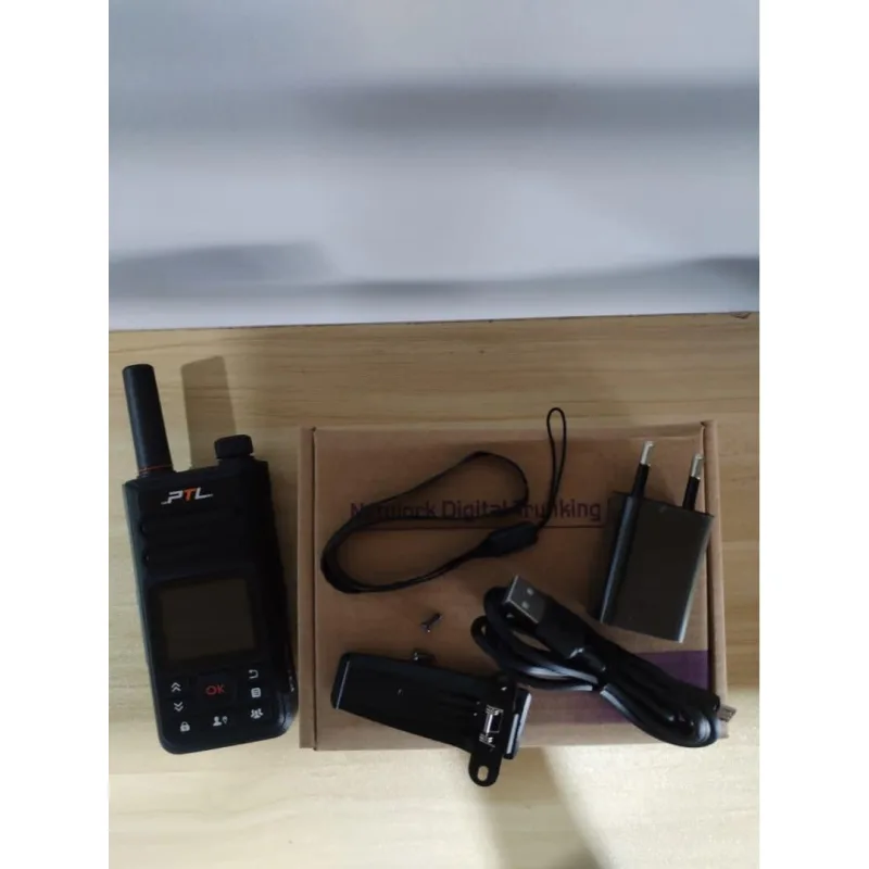 PTL10 Android 5 atau 8 Zello (TAK ADA CAJ DUDUK)Bluetooth Wifi Walkie Talkie Audio Plastik Elektronik Bergerak Pemancu SIM Kad Radio Set dengan 6800mAh Bateri dan 5W-10W Kuasa Keluaran thumbnail 3