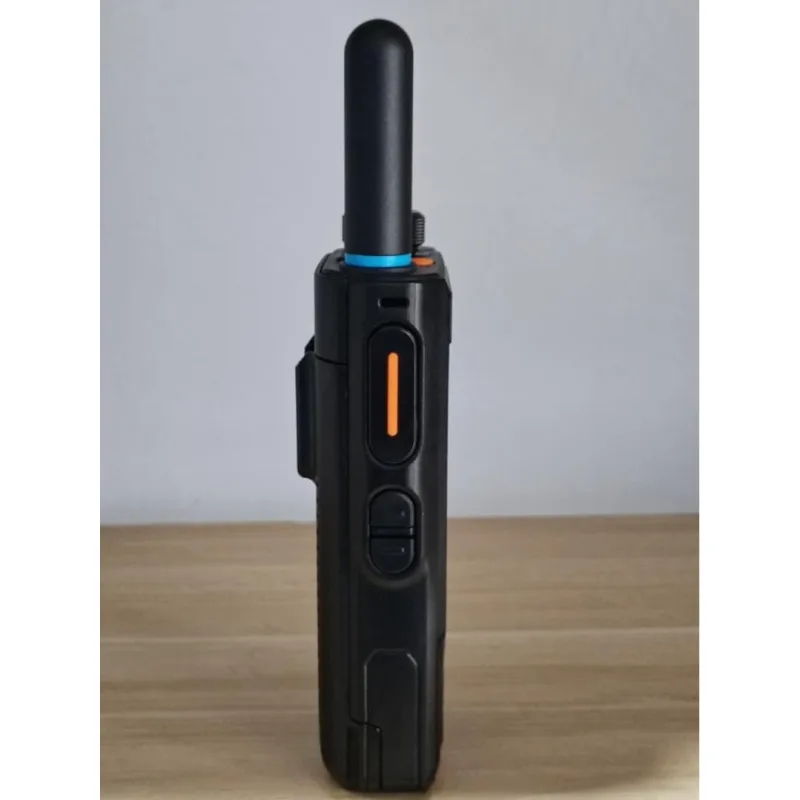 PTL F10 Android 8 Tourch Screen Zello Bluetooth Wifi Walkie Talkie 4G Telefon Bimbit Audio Talk Plastik Berportabel Set Radio Tanpa Wayar dengan Skrin Sentuh thumbnail 5