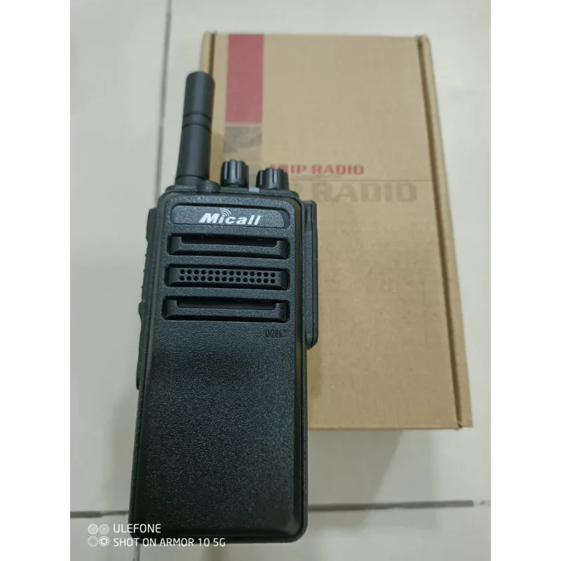 Micall HJ-700L 4G NO SCREEN Sim Card IP-Radio Walkie-Talkie WHOLE WORLD Talkie Walkie Audio Black Button Mobile Voice Walkie Talkie set dengan GPS dan Butang Hint Suara thumbnail 4