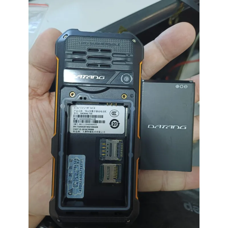 [2nd] DATANG T32 Tourch Screen Keypad Slim PTT button Walkie Talkie camera Audio Device Electronic thumbnail 3