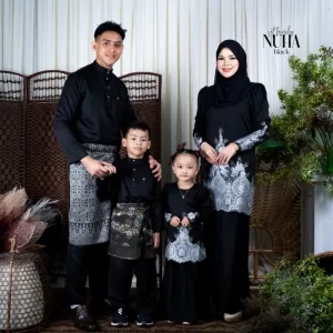 Set Family KURUNG MODEN NUHA IN BLACK I KURUNG Moden I Ayah Anak I Ibu I Moden I Set Family By Moff2u