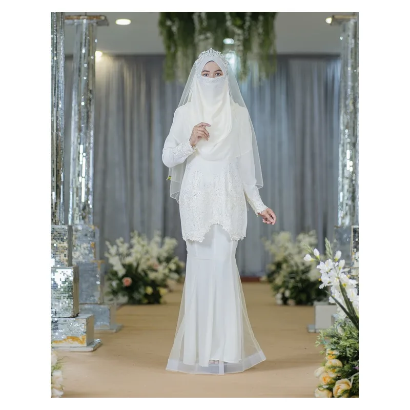 BAJU KURUNG MODEN ZAHIRAH PUTIH | CREAM | BAJU KURUNG LACE SULAM (MOFF COLLECTION) thumbnail 4