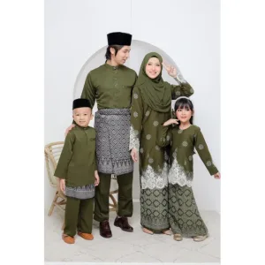 SET FAMILY KURUNG WALINONGSARI IN OLIVE BY MOFF COLLECTION